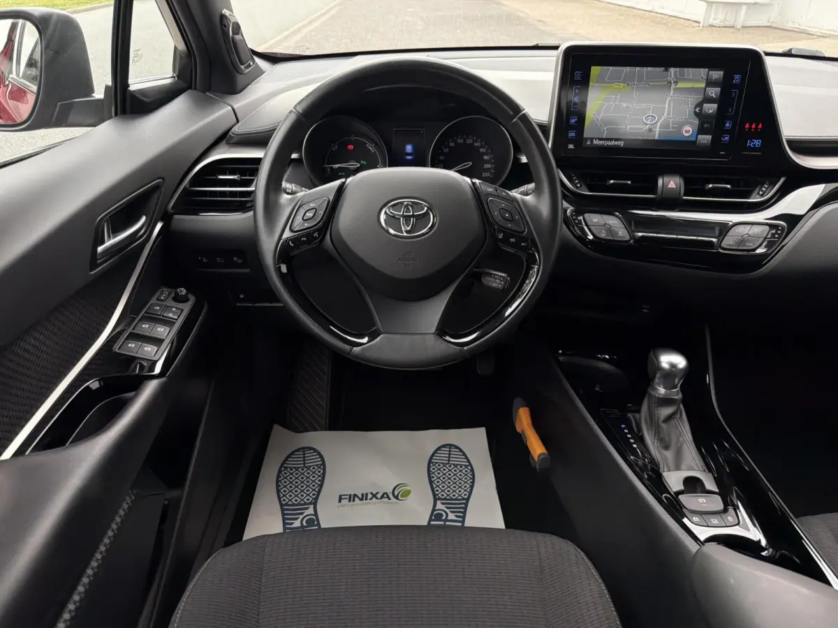1.8 Hybrid Style - NAVI/ACC/CAMERA/JBL/NAP