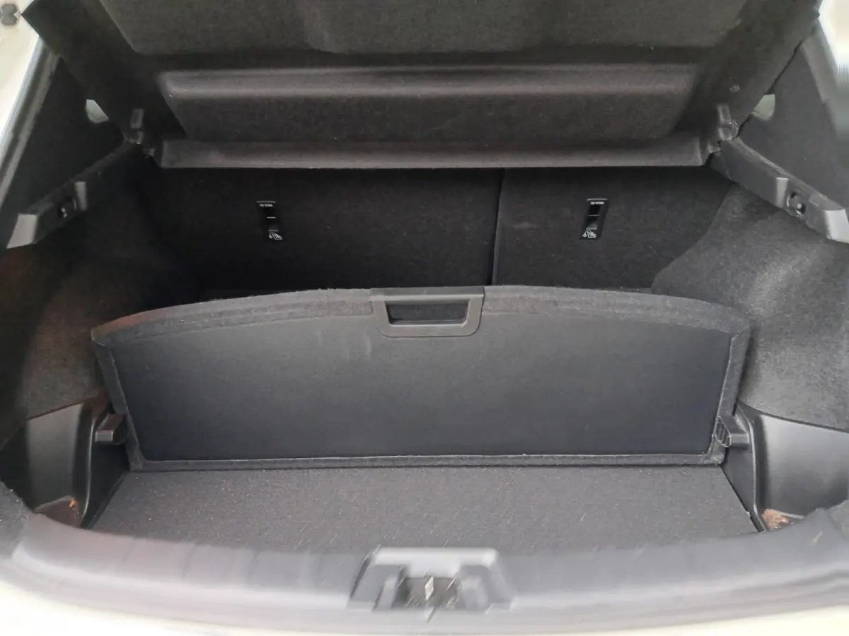 1.2 116PK Automaat Tekna 17".Alle opties|Parelmoerwit|Nieuwstaat!