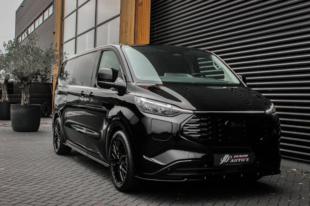 Cust. L2H1 Limited 71 kWh 218PK / JB- EDITON / CAMERA / 370KM RANGE / APPLE CARPLAY /DRIVERS- PACK /FULL OPTION
