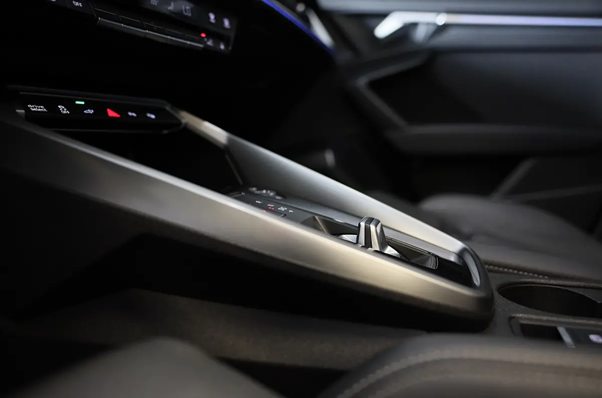 45 TFSI e RS3 Look / 245 PK / RS Zetels / B & O / Leder / Lane Assist / Open Pano / Matrix / Virtual Cockpit
