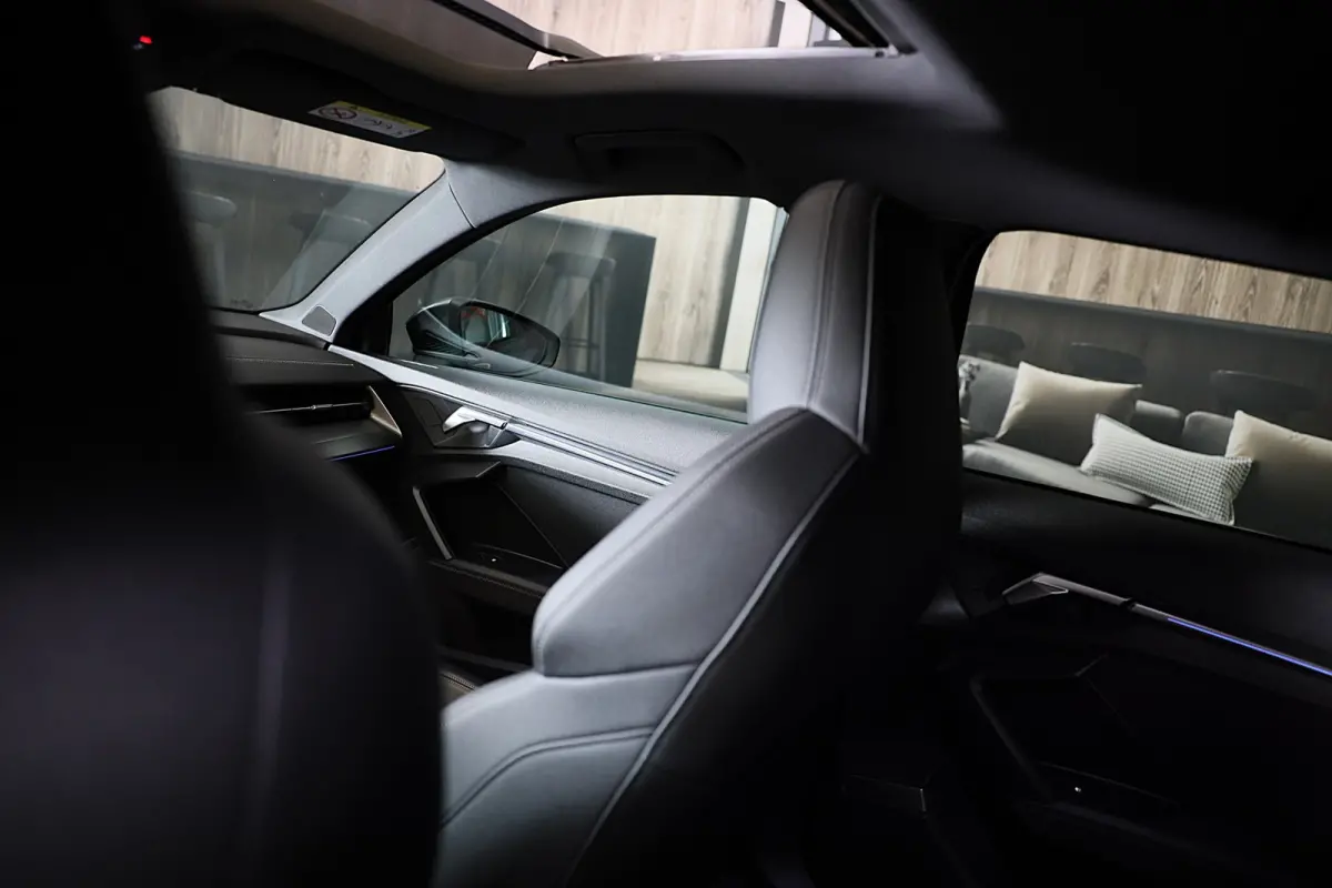45 TFSI e RS3 Look / 245 PK / RS Zetels / B & O / Leder / Lane Assist / Open Pano / Matrix / Virtual Cockpit