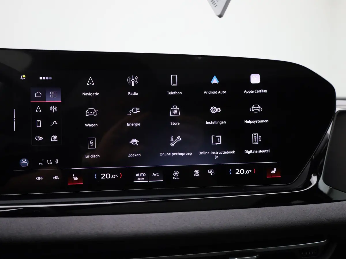 Avant 2.0 quattro S edition Competition 367 PK | S-line | Navigatie | 360 Camera | Panorama Glasdak | Stoelverwarming | Privacy glas | Lichtmetalen velgen |