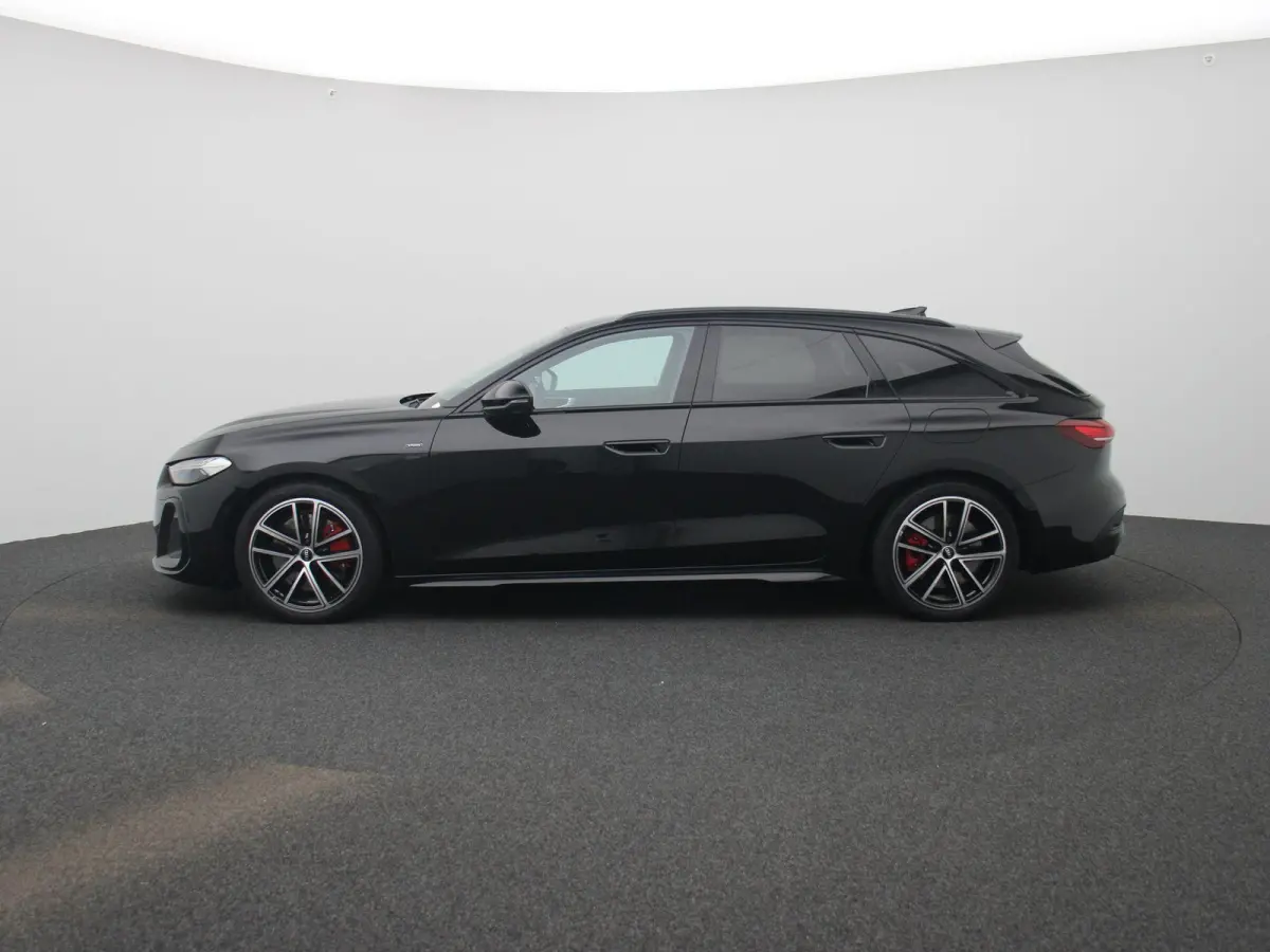 Avant 2.0 quattro S edition Competition 367 PK | S-line | Navigatie | 360 Camera | Panorama Glasdak | Stoelverwarming | Privacy glas | Lichtmetalen velgen |