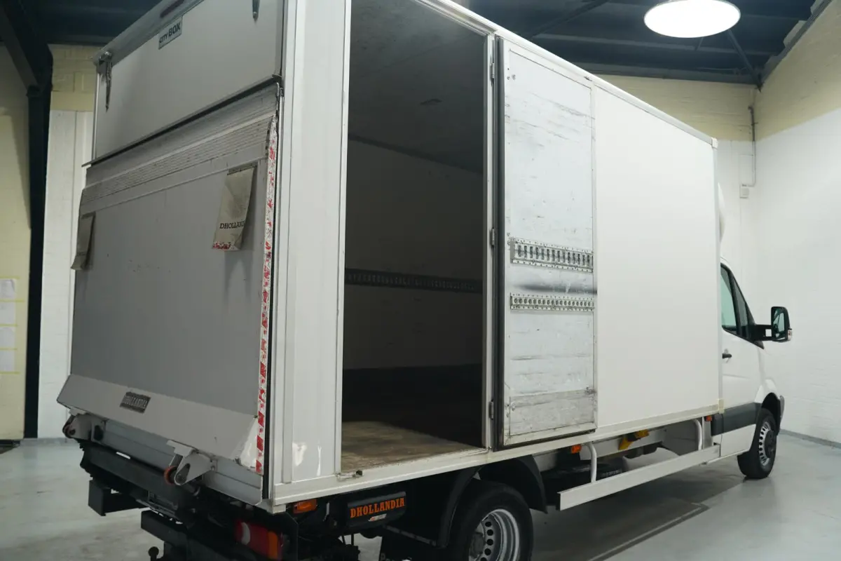 2.0 TDI 163 pk Bakwagen met Laadklep en Zijdeur R Airco, Cruise Control, Trekhaak 3.500 kg, 2-Zits