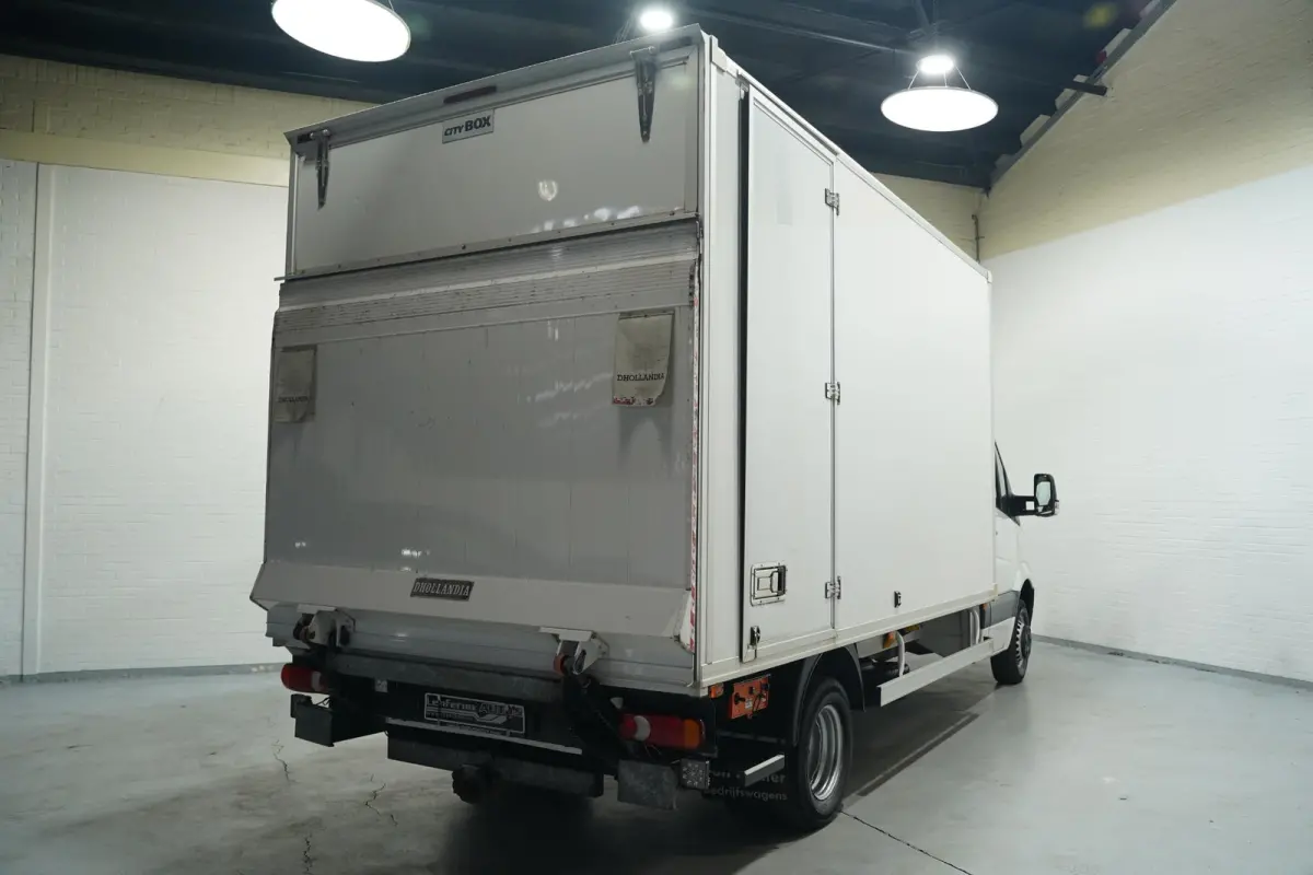 2.0 TDI 163 pk Bakwagen met Laadklep en Zijdeur R Airco, Cruise Control, Trekhaak 3.500 kg, 2-Zits