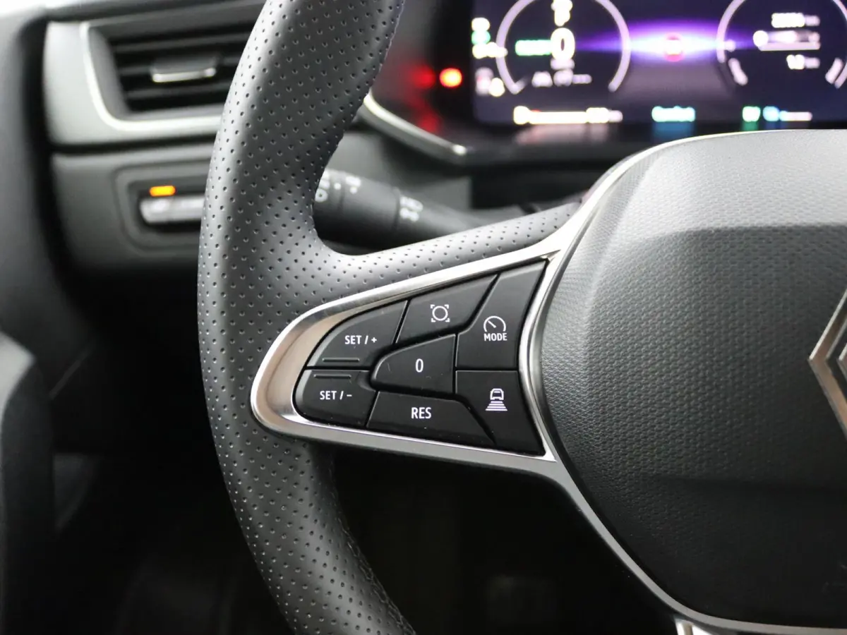 techno full hybrid E-Tech 160 | Google Navigatie | Parkeercamera | Climate Control |