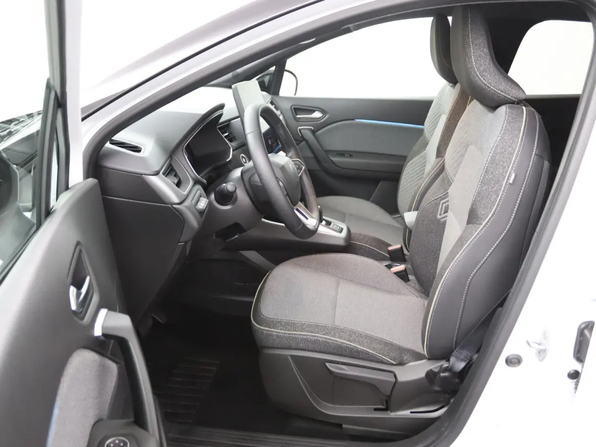 techno full hybrid E-Tech 160 | Google Navigatie | Parkeercamera | Climate Control |