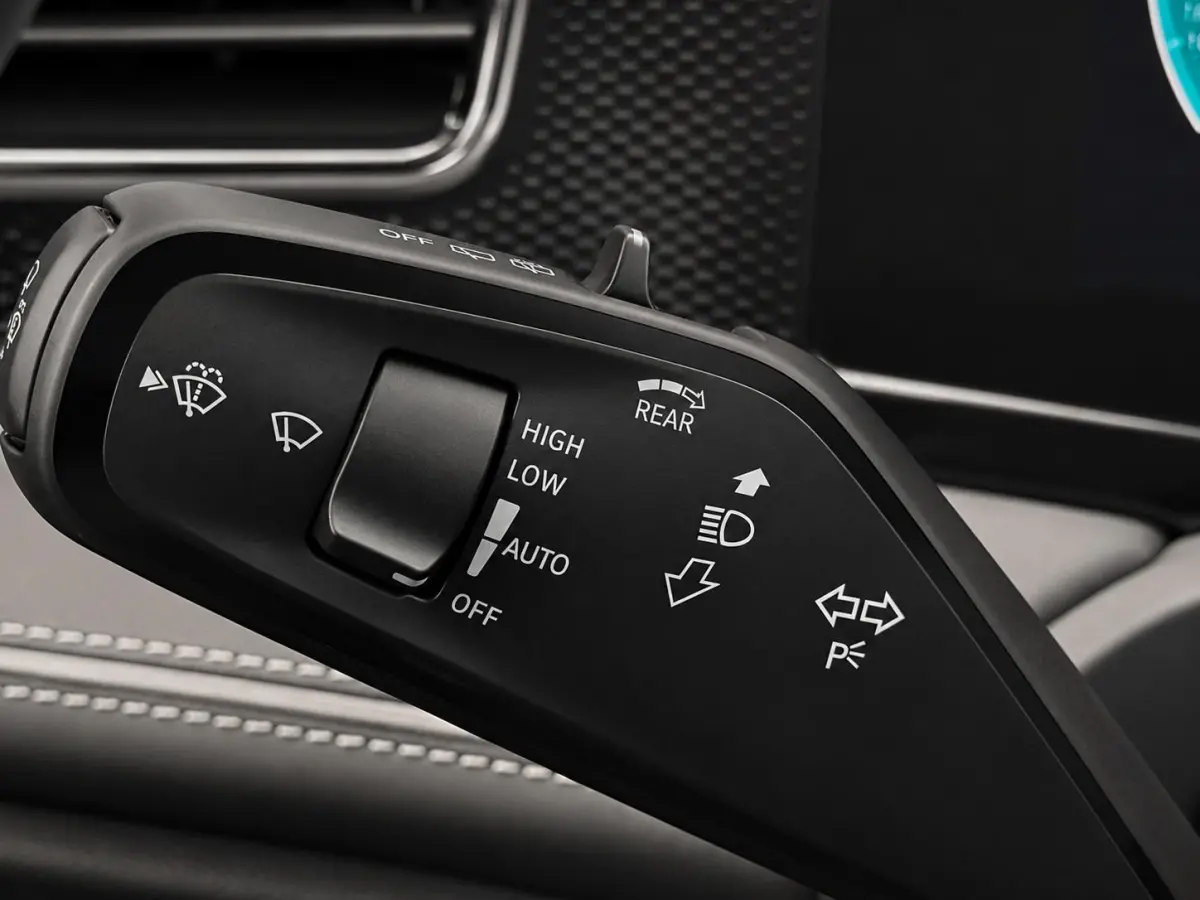 1.5 eTSI Business Navigatie Apple Carplay Android Auto Camera Parkeerhulp Adaptive Cruise Control Stoel- en stuurverwarming Memory stoelen Virtual Cockpit Climate Control