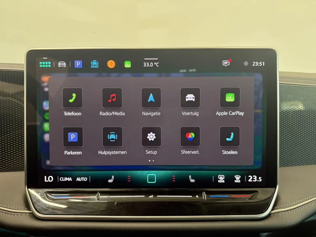 1.5 eTSI Business Navigatie Apple Carplay Android Auto Camera Parkeerhulp Adaptive Cruise Control Stoel- en stuurverwarming Memory stoelen Virtual Cockpit Climate Control