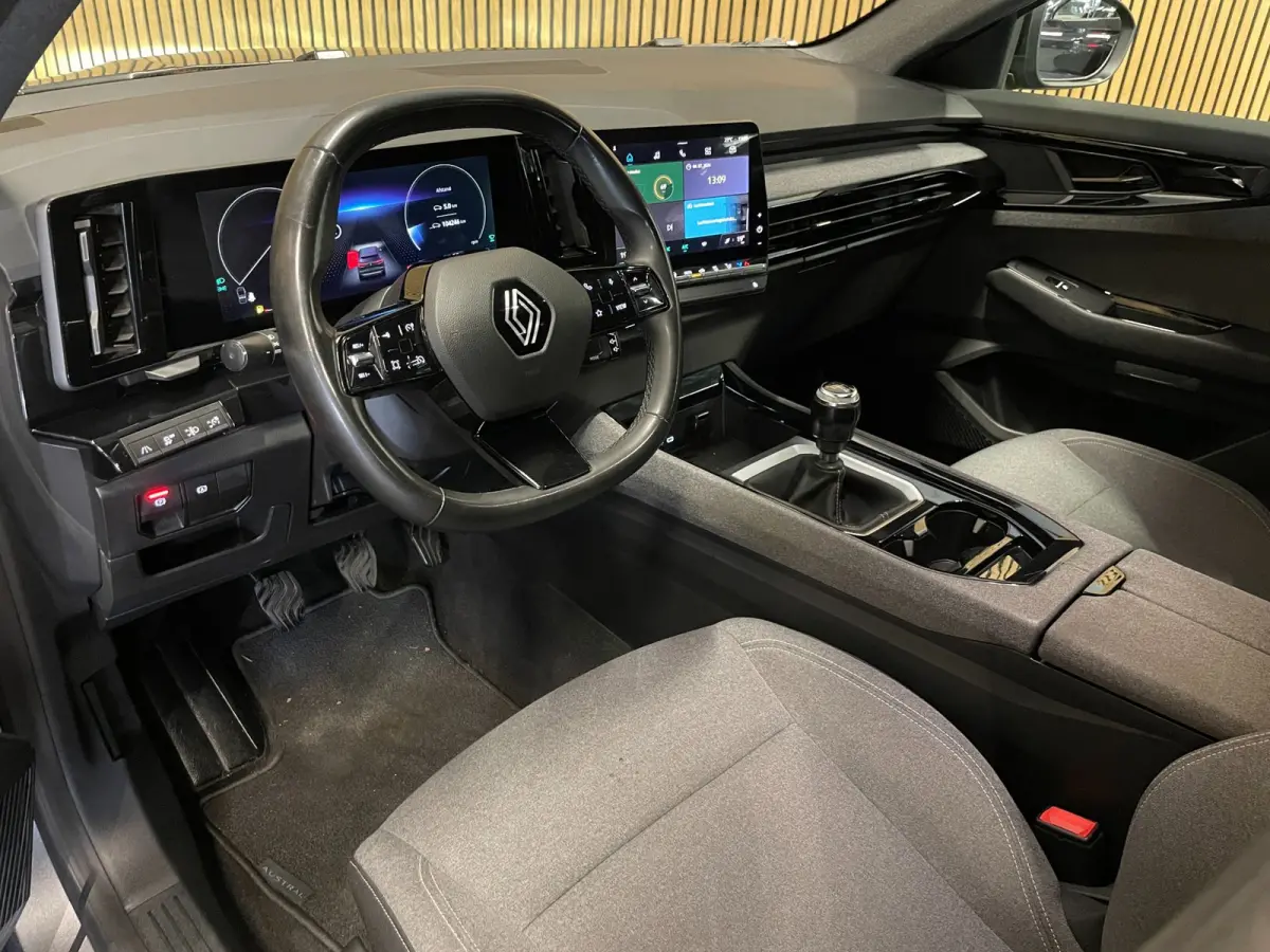 1.2|MHEV|AFN.TREKHAAK|ANDROID AUTO|APPLE CARPLAY|CLIMATE+CRUISE CONTROL|NAVIGATIE|NAP|NL-AUTO|INCL.BTW|1e EIGENAAR