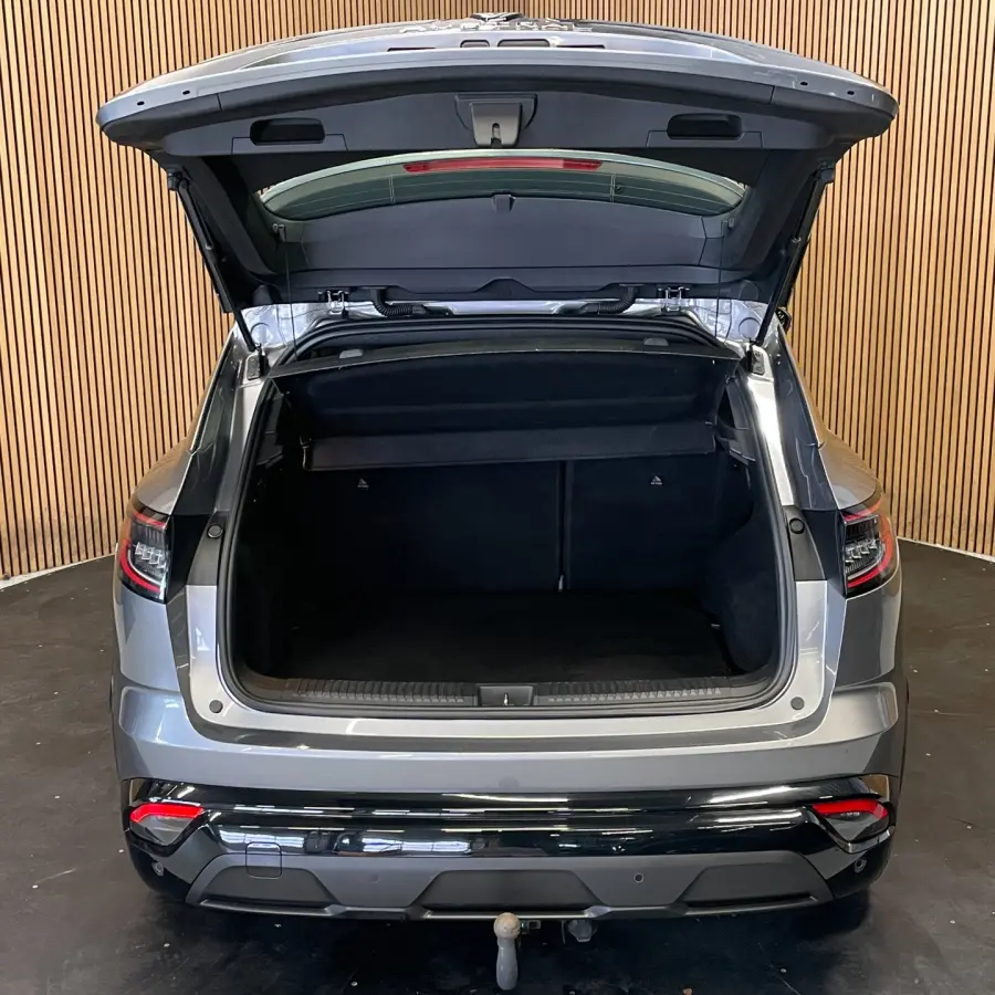 1.2|MHEV|AFN.TREKHAAK|ANDROID AUTO|APPLE CARPLAY|CLIMATE+CRUISE CONTROL|NAVIGATIE|NAP|NL-AUTO|INCL.BTW|1e EIGENAAR