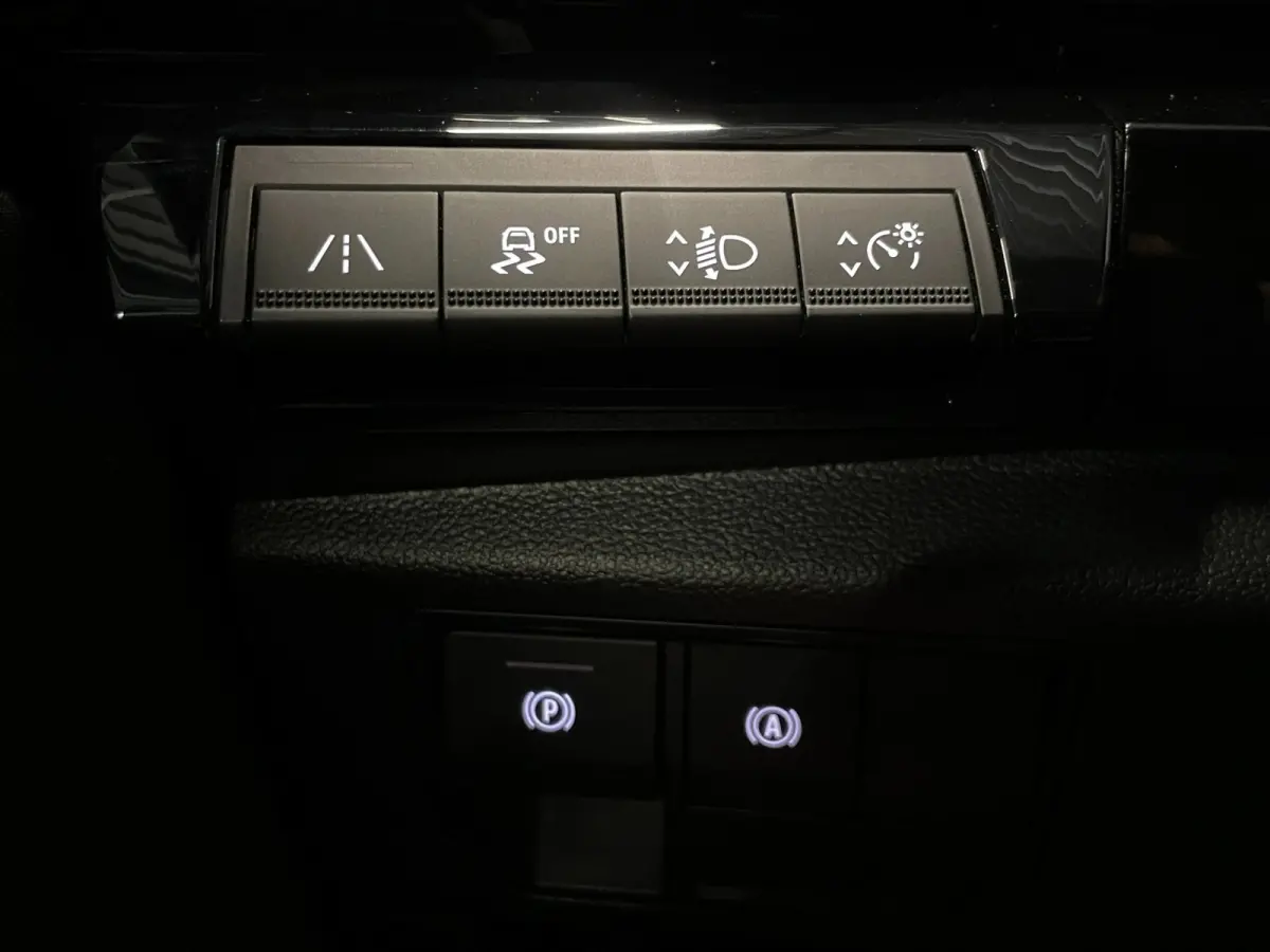 1.2|MHEV|AFN.TREKHAAK|ANDROID AUTO|APPLE CARPLAY|CLIMATE+CRUISE CONTROL|NAVIGATIE|NAP|NL-AUTO|INCL.BTW|1e EIGENAAR