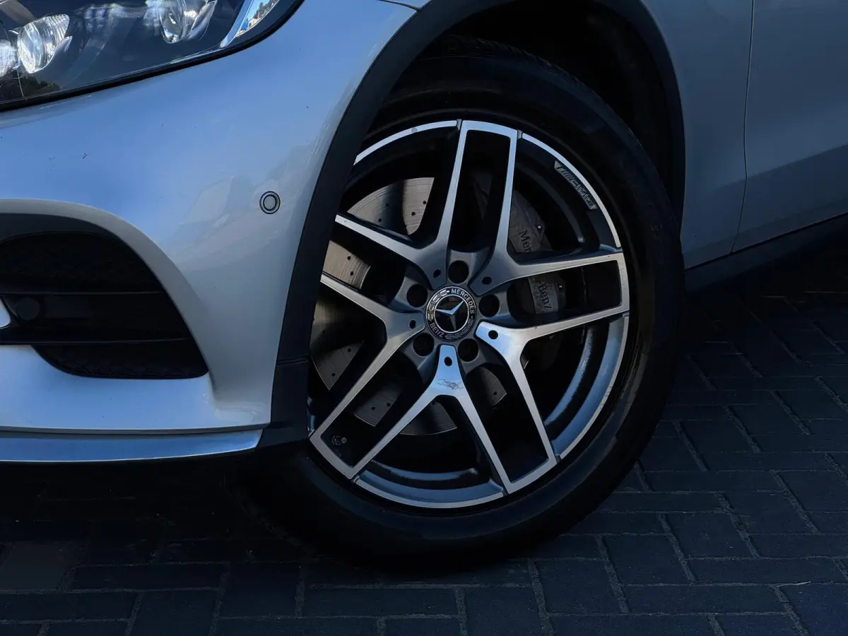 350e 4MATIC AMG M18 NAVI|LEDER|SPORTVELGEN|CAMERA|LED