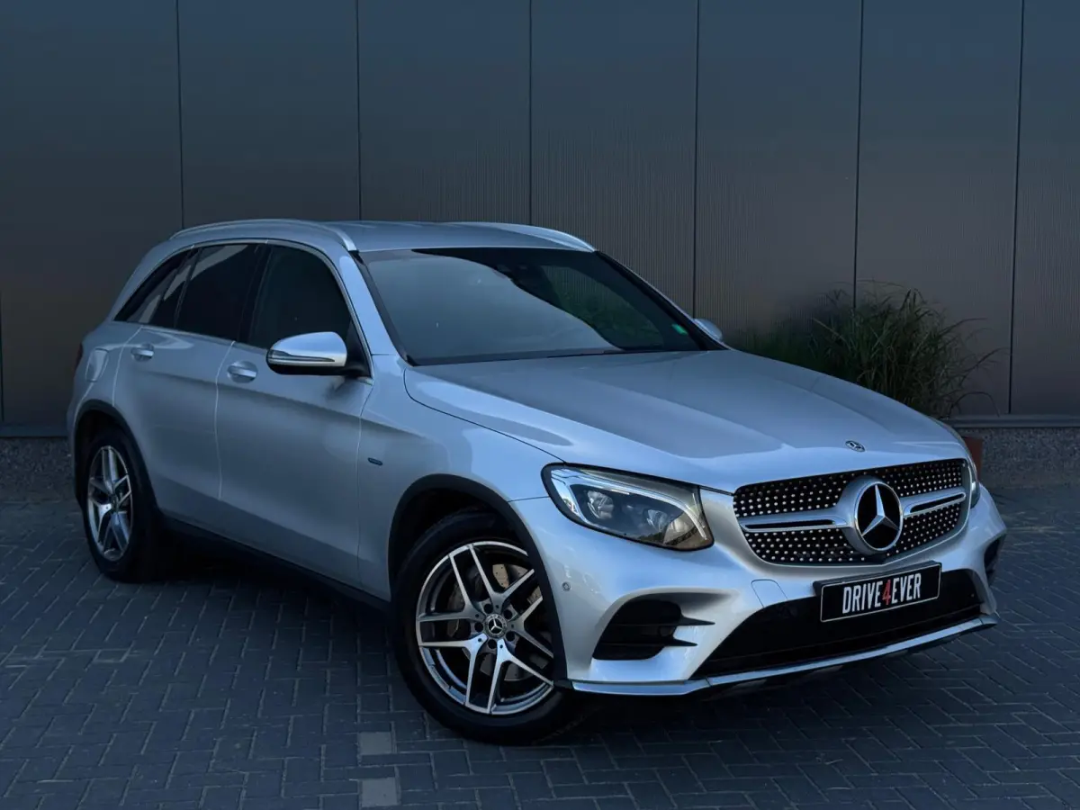 350e 4MATIC AMG M18 NAVI|LEDER|SPORTVELGEN|CAMERA|LED