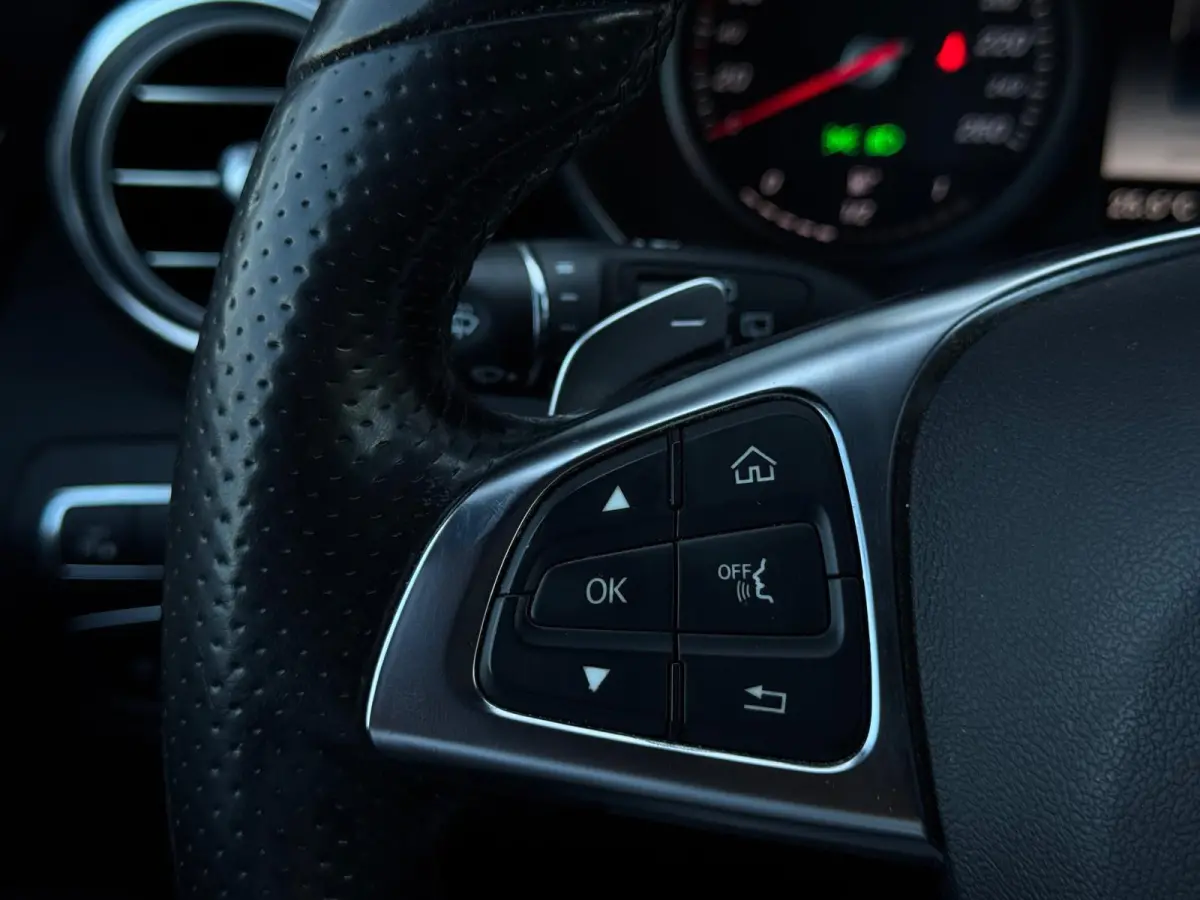 350e 4MATIC AMG M18 NAVI|LEDER|SPORTVELGEN|CAMERA|LED