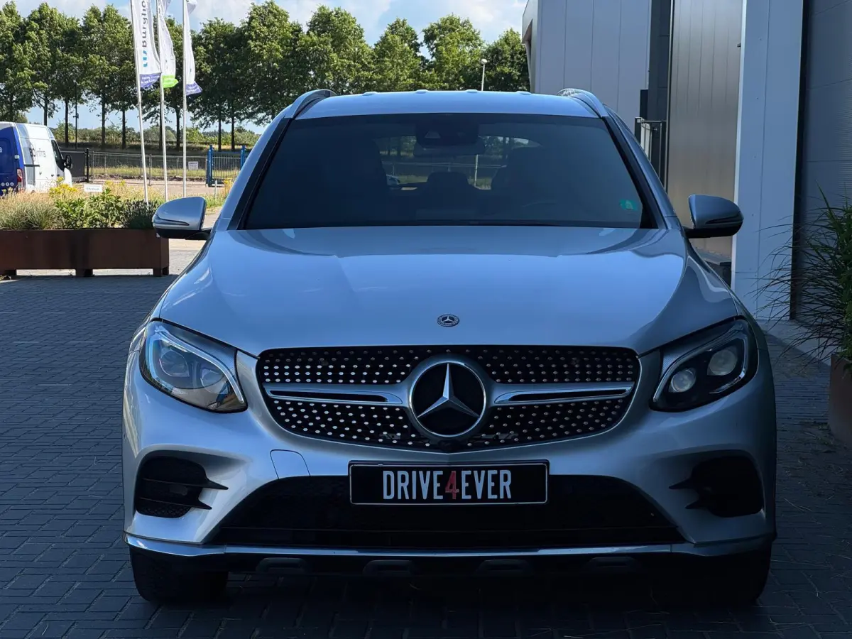 350e 4MATIC AMG M18 NAVI|LEDER|SPORTVELGEN|CAMERA|LED