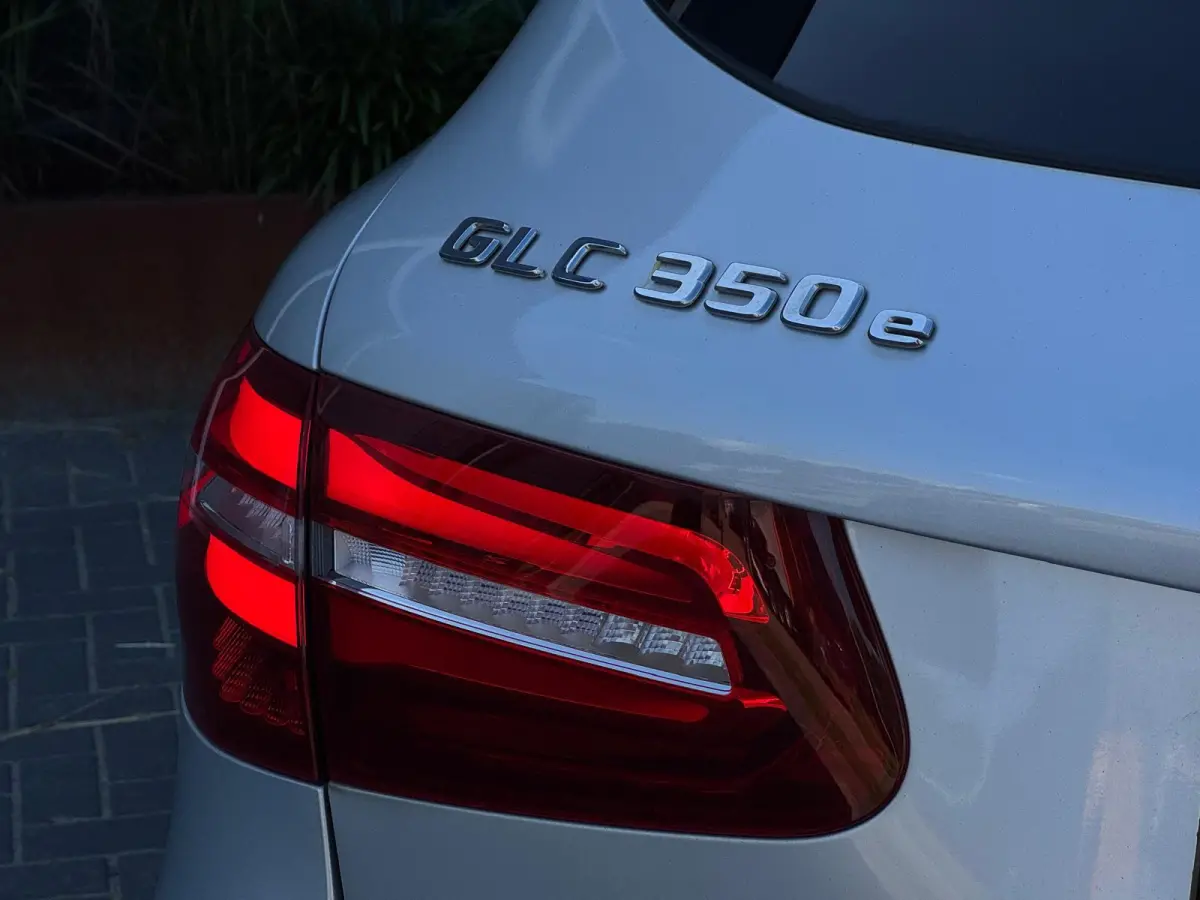 350e 4MATIC AMG M18 NAVI|LEDER|SPORTVELGEN|CAMERA|LED