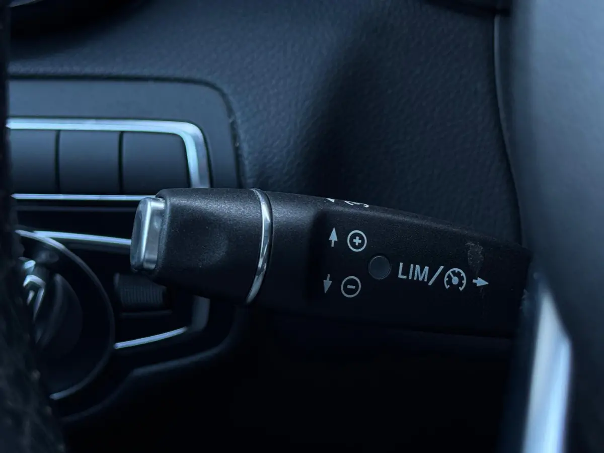 350e 4MATIC AMG M18 NAVI|LEDER|SPORTVELGEN|CAMERA|LED