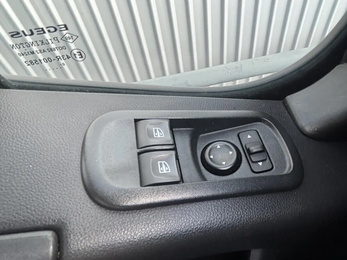2.3 Turbo L2H2*NAVI*CAM*ECC*HAAK*CRUISE*TEL*3PERS*