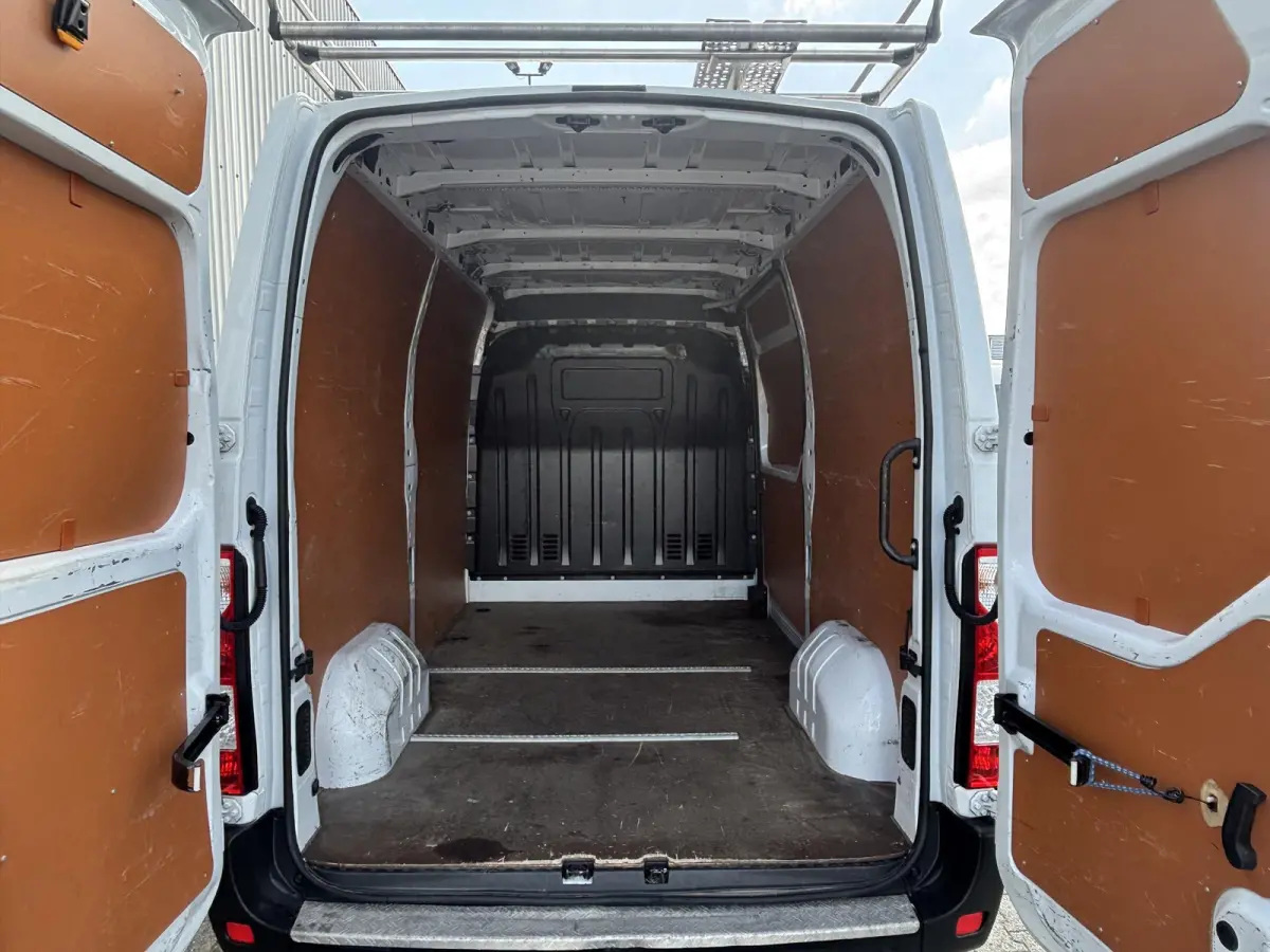 2.3 Turbo L2H2*NAVI*CAM*ECC*HAAK*CRUISE*TEL*3PERS*