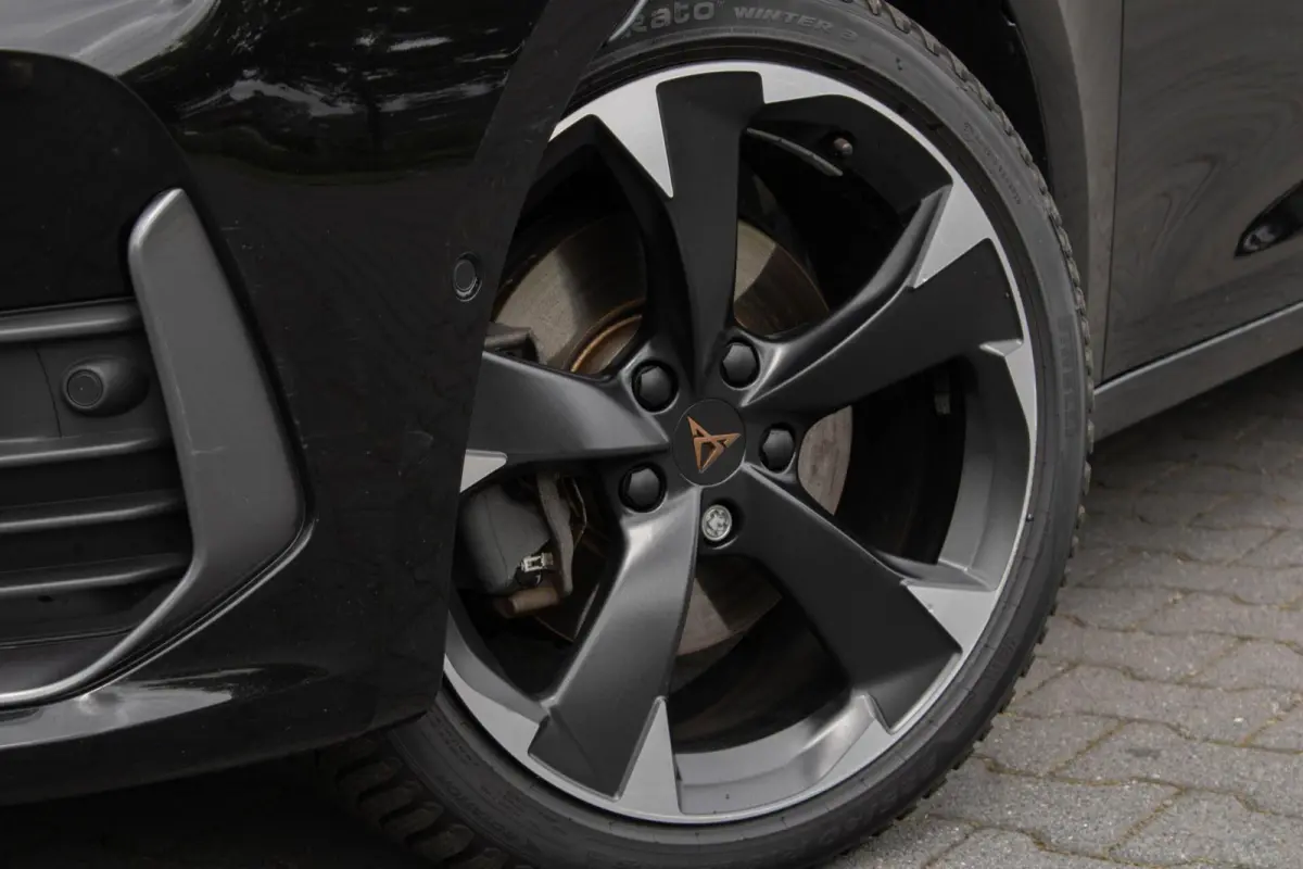 1.4 PHEV Essential|Stuurverwarming|Camera|