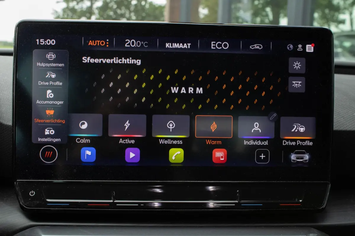 1.4 PHEV Essential|Stuurverwarming|Camera|
