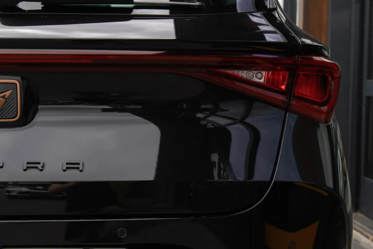 1.4 PHEV Essential|Stuurverwarming|Camera|