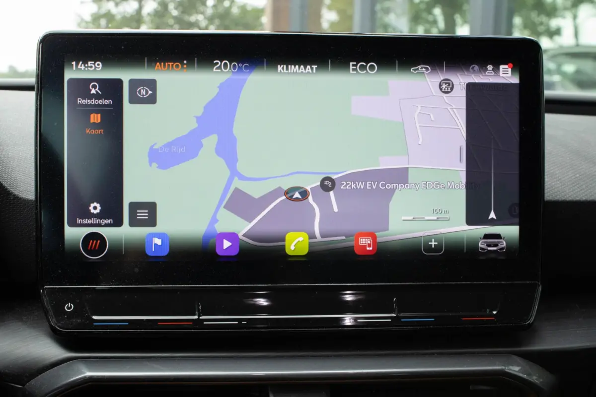 1.4 PHEV Essential|Stuurverwarming|Camera|