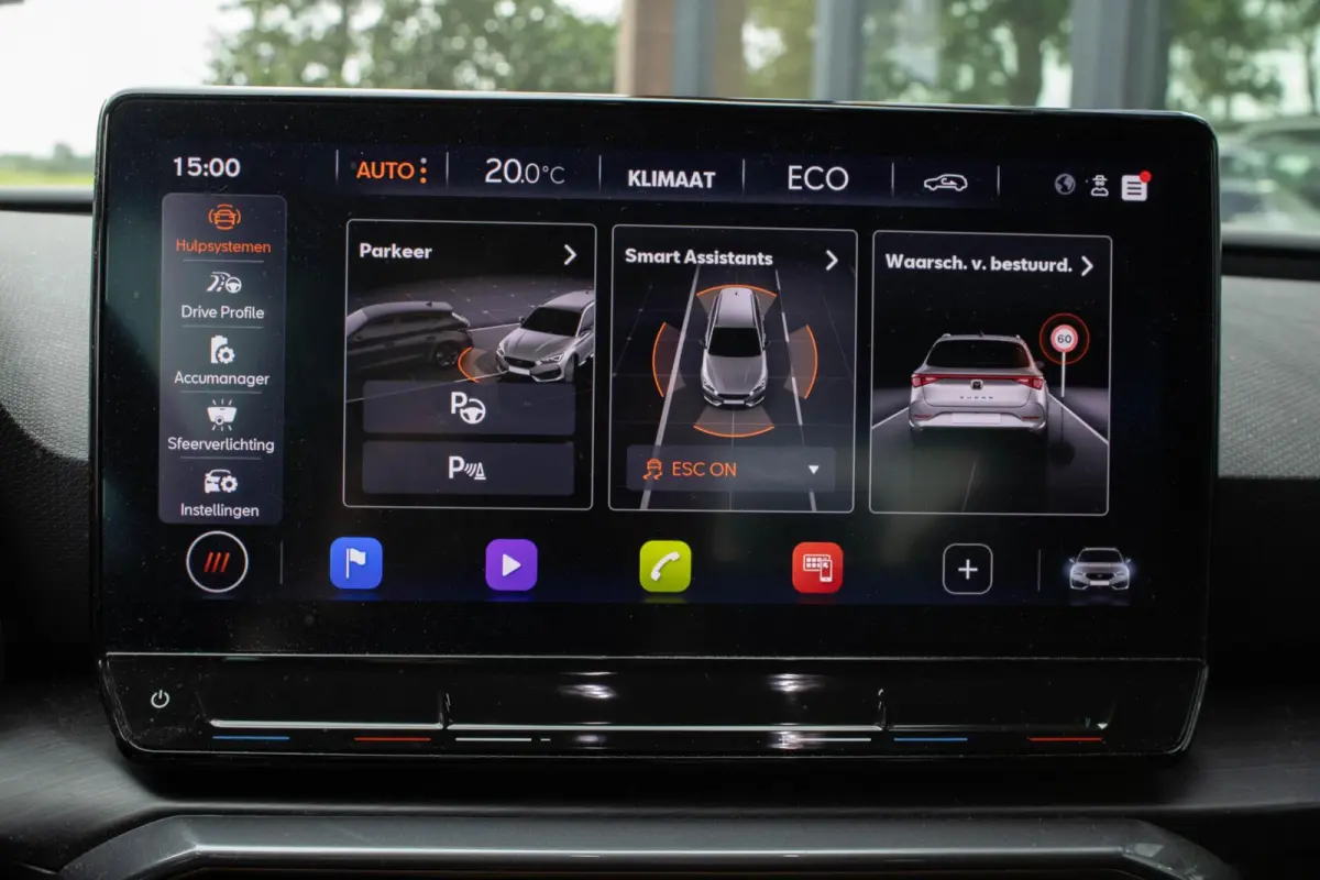 1.4 PHEV Essential|Stuurverwarming|Camera|