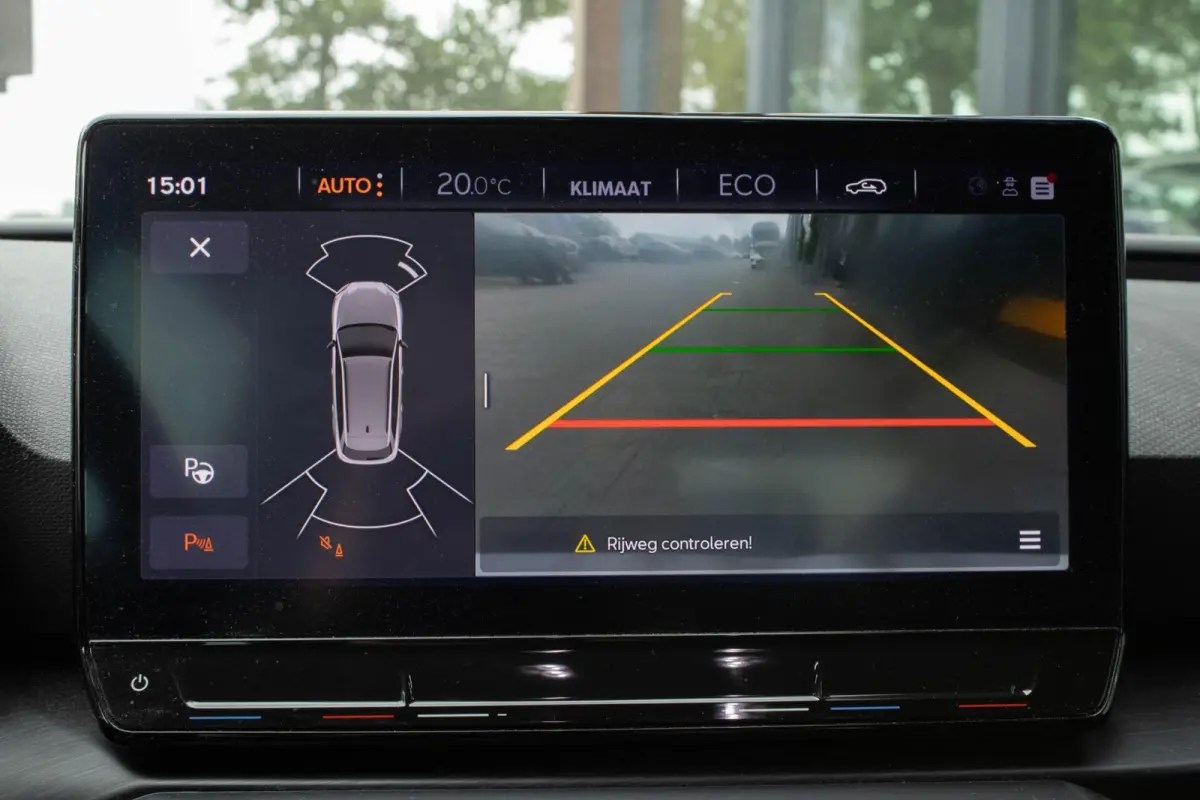 1.4 PHEV Essential|Stuurverwarming|Camera|