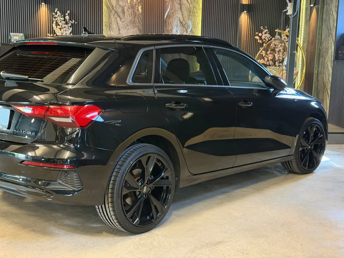 40 TFSI e Black pakket