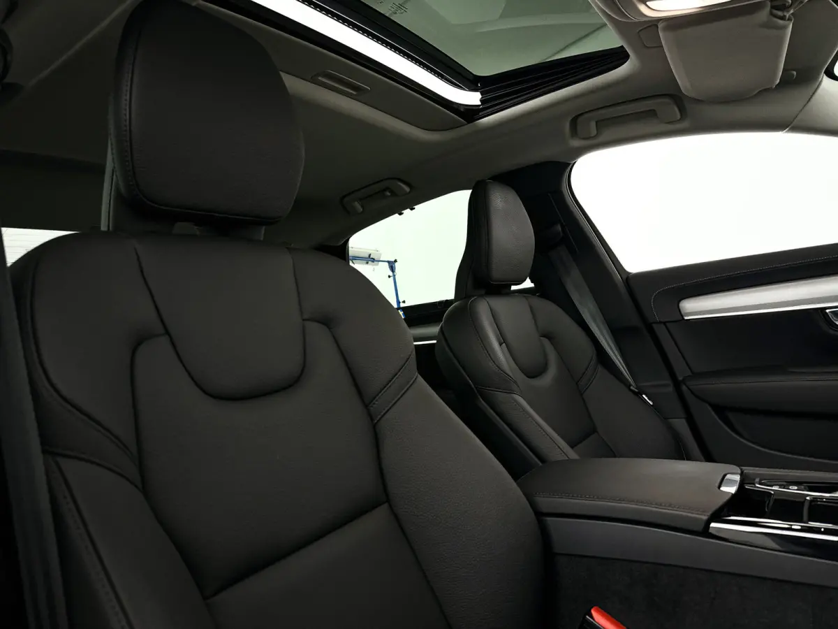 T8 AWD Plus Bright | Panoramadak | 360° camera | Harman Kardon | Stoel- en Stuurverwarming | Trekhaak