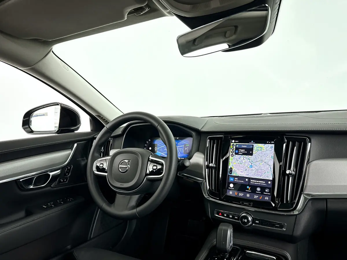 T8 AWD Plus Bright | Panoramadak | 360° camera | Harman Kardon | Stoel- en Stuurverwarming | Trekhaak