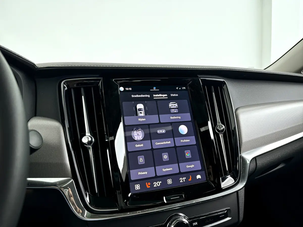 T8 AWD Plus Bright | Panoramadak | 360° camera | Harman Kardon | Stoel- en Stuurverwarming | Trekhaak