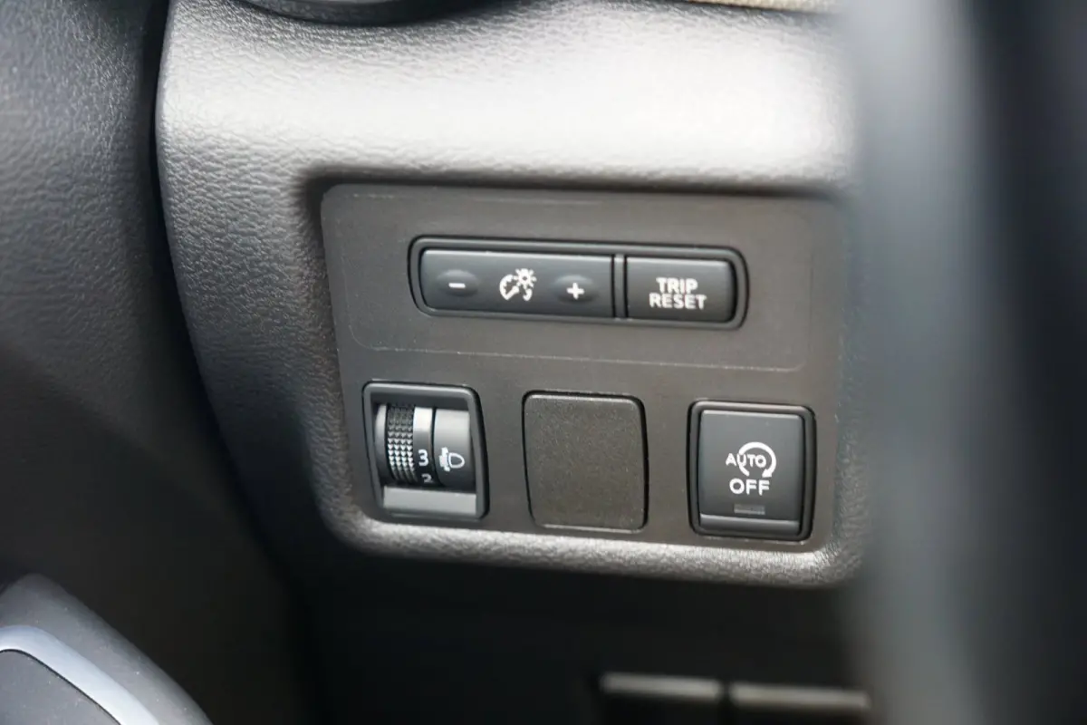 1.0 IG-T 100pk N-Connecta - Solid White - Carplay/Nav/Camera