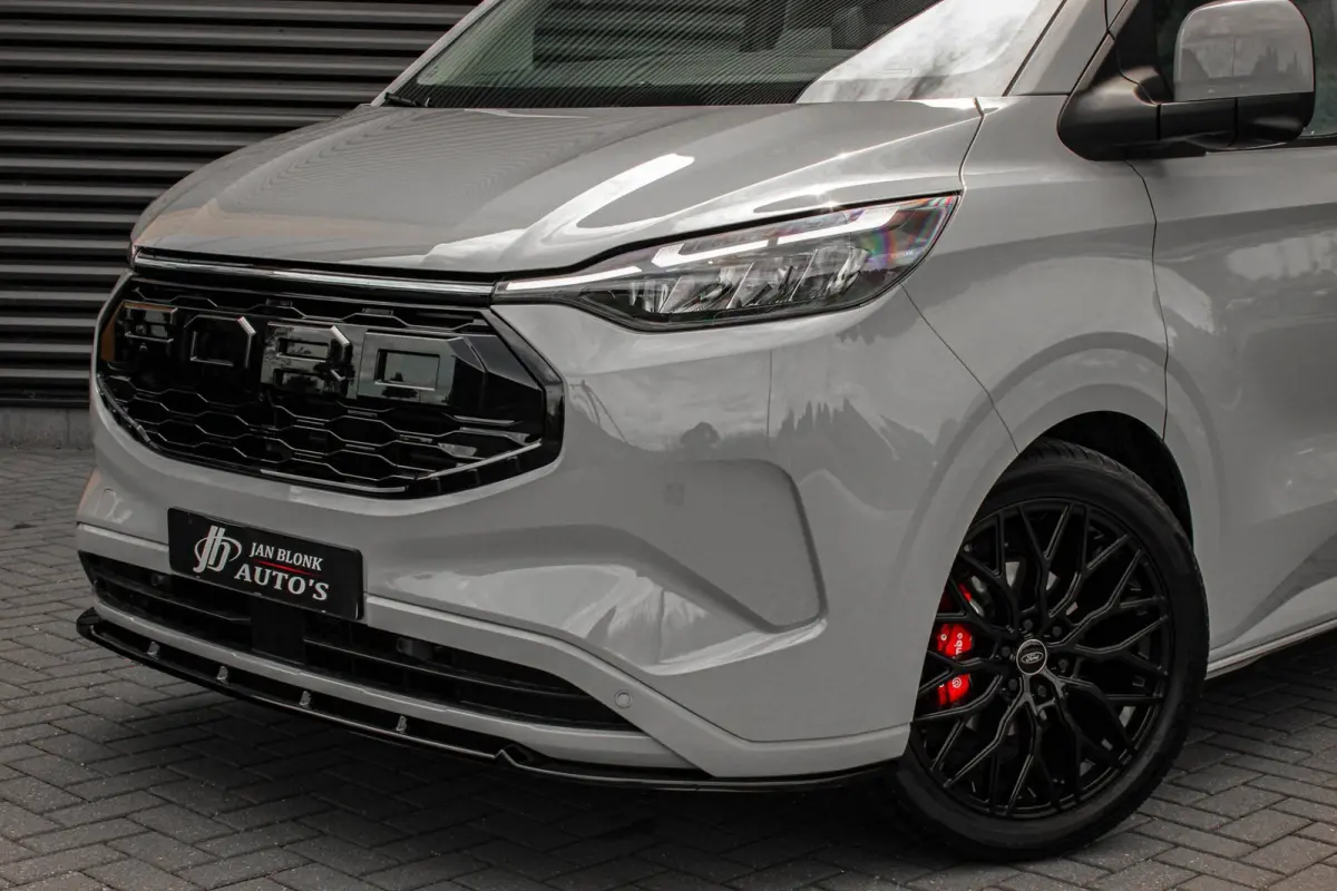 Cust. 340 L2H1 Limited 71 kWh 218PK / JB- EDITON / CAMERA / 370KM RANGE /APPLE CARPLAY /DRIVERS- PACK /FULL OPTIONS