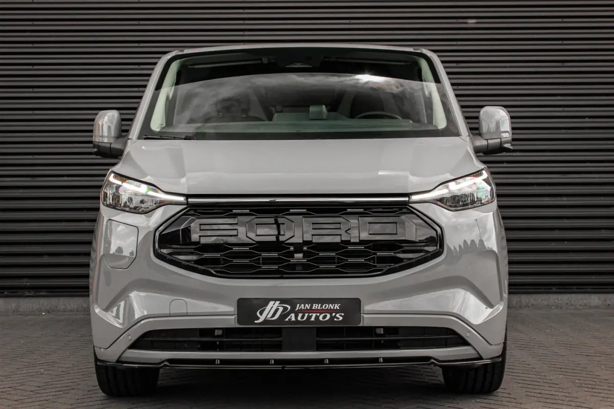 Cust. 340 L2H1 Limited 71 kWh 218PK / JB- EDITON / CAMERA / 370KM RANGE /APPLE CARPLAY /DRIVERS- PACK /FULL OPTIONS