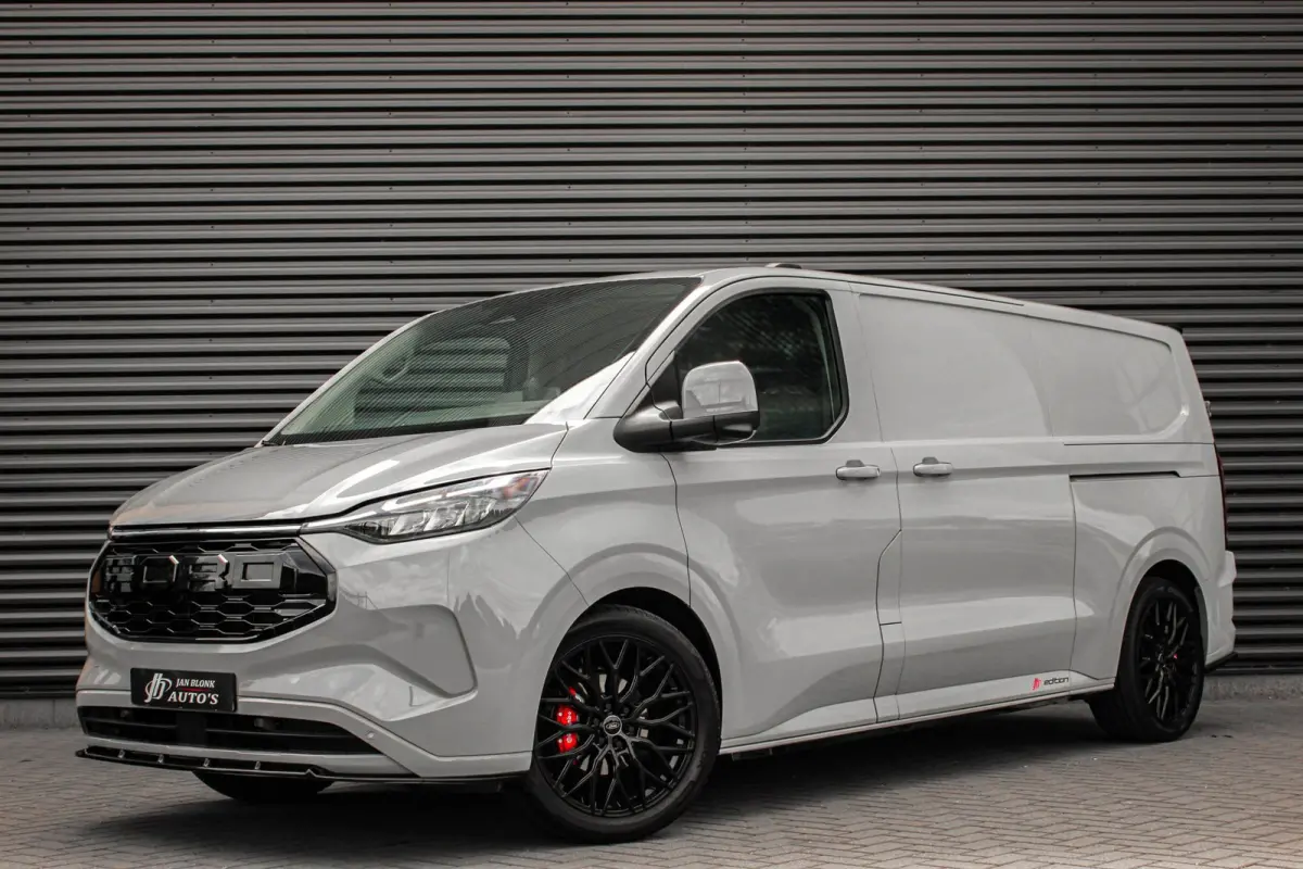 Cust. 340 L2H1 Limited 71 kWh 218PK / JB- EDITON / CAMERA / 370KM RANGE /APPLE CARPLAY /DRIVERS- PACK /FULL OPTIONS