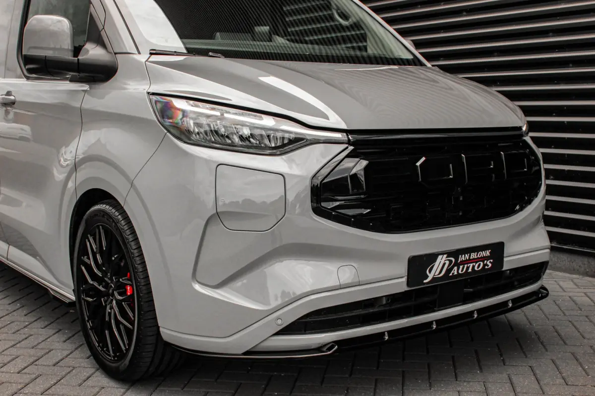 Cust. 340 L2H1 Limited 71 kWh 218PK / JB- EDITON / CAMERA / 370KM RANGE /APPLE CARPLAY /DRIVERS- PACK /FULL OPTIONS