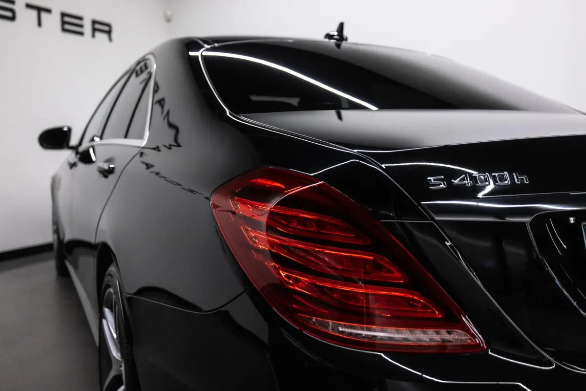 S400 HYBRID AMG Styling Btw auto, (€ 33.016.53 Ex B.T.W) DEALER AUTO AANBIEDING