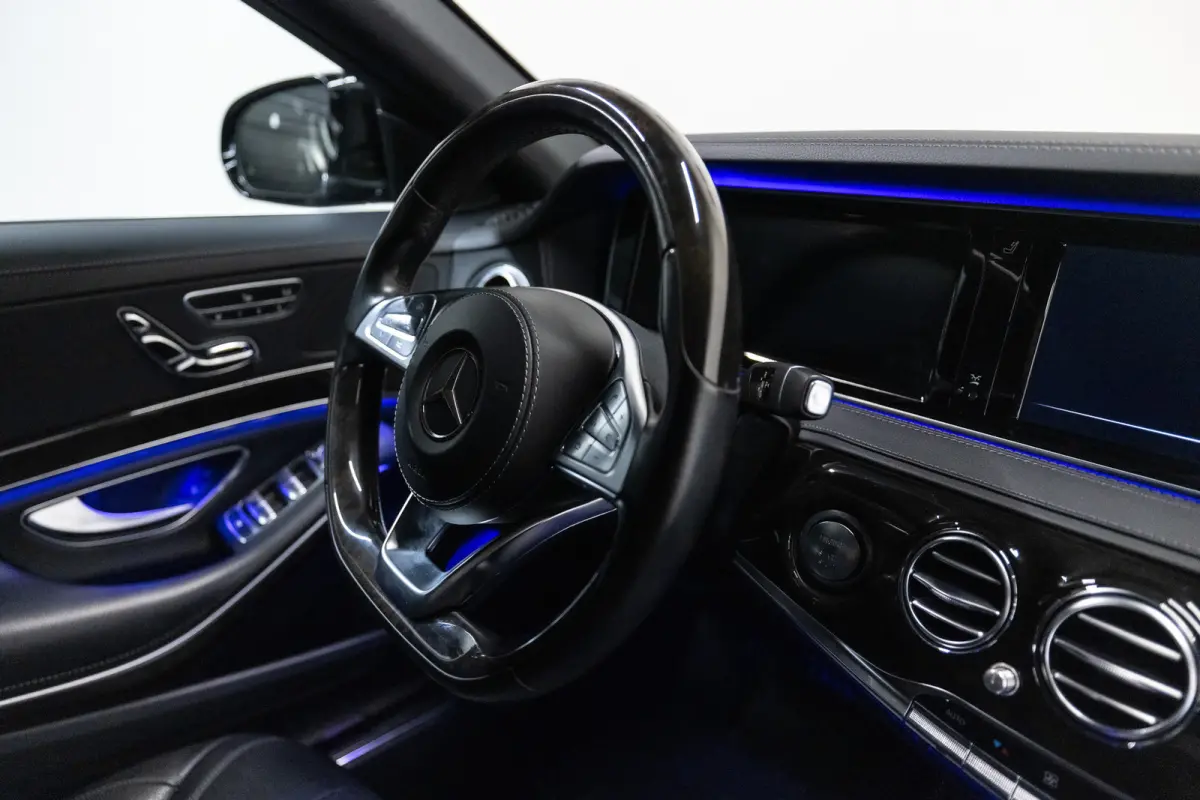 S400 HYBRID AMG Styling Btw auto, (€ 33.016.53 Ex B.T.W) DEALER AUTO AANBIEDING