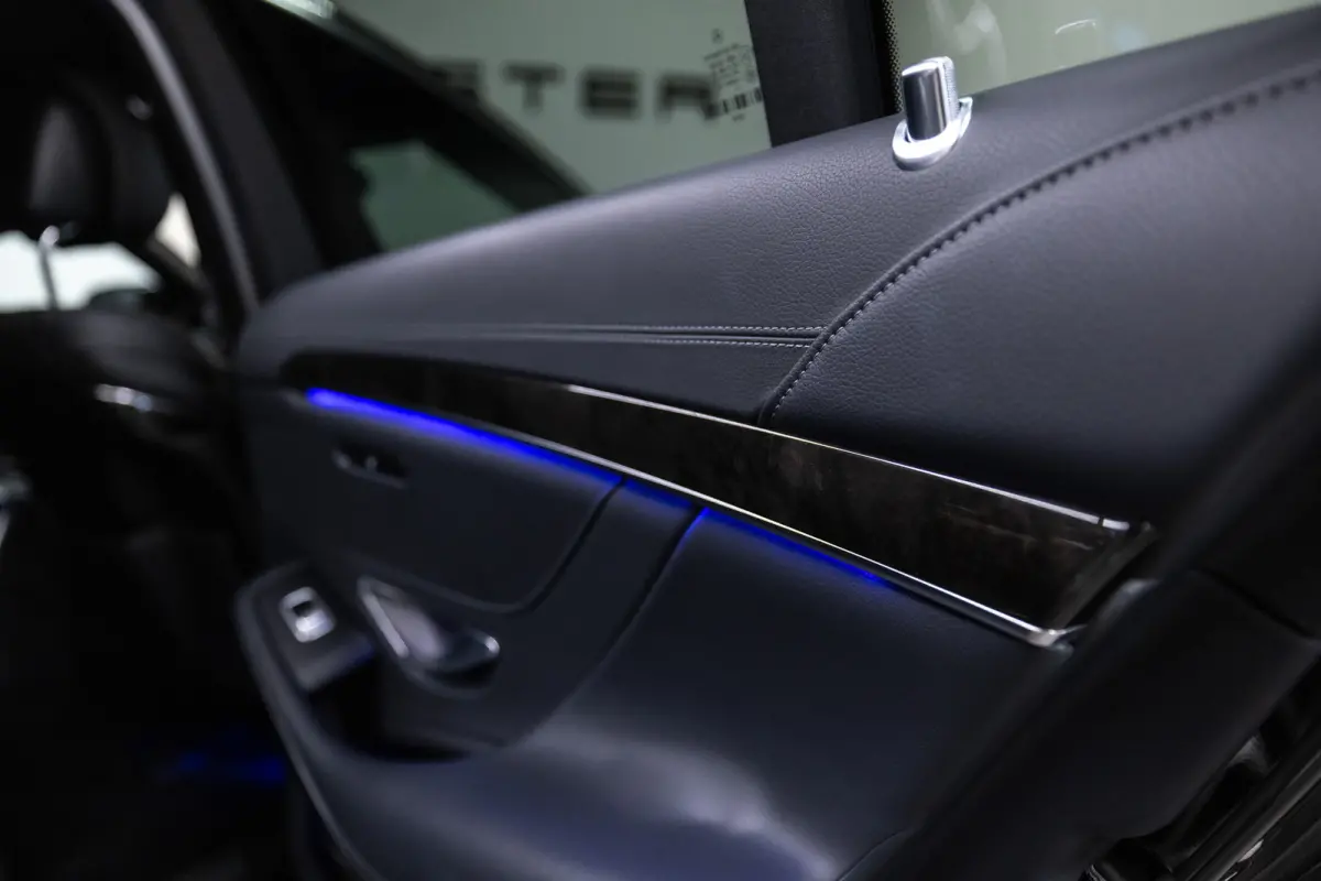 S400 HYBRID AMG Styling Btw auto, (€ 33.016.53 Ex B.T.W) DEALER AUTO AANBIEDING