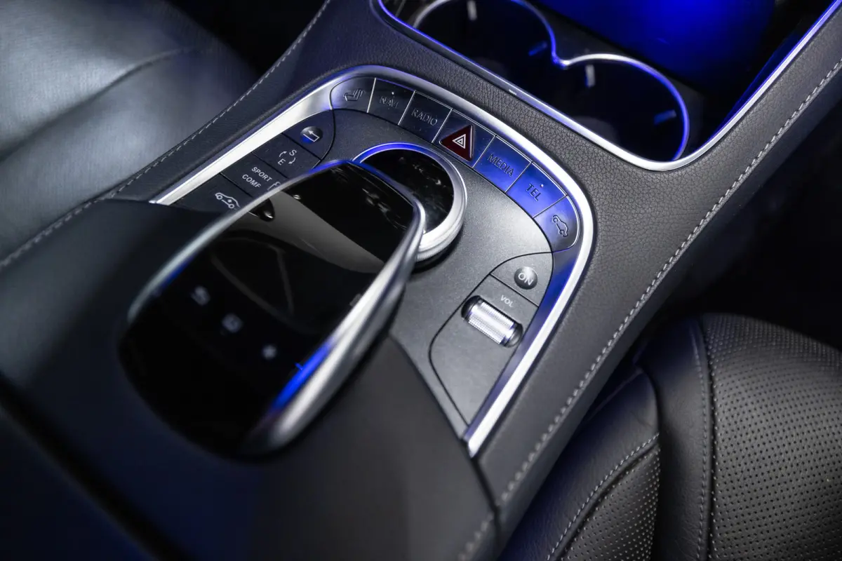 S400 HYBRID AMG Styling Btw auto, (€ 33.016.53 Ex B.T.W) DEALER AUTO AANBIEDING