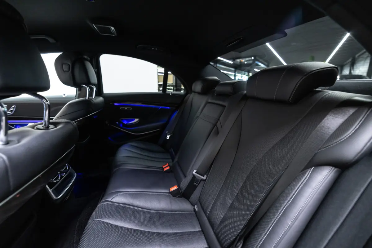 S400 HYBRID AMG Styling Btw auto, (€ 33.016.53 Ex B.T.W) DEALER AUTO AANBIEDING