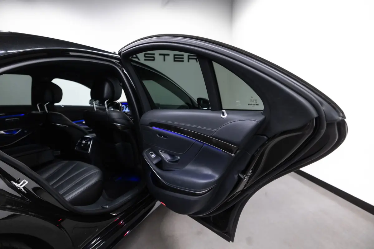 S400 HYBRID AMG Styling Btw auto, (€ 33.016.53 Ex B.T.W) DEALER AUTO AANBIEDING