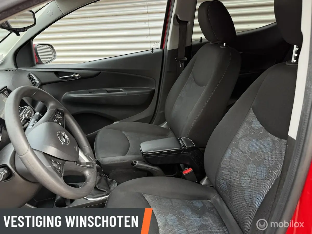 1.0 Online Edition Automaat | Airco | PDC Achter | Apple Carplay/Android Auto | Priv