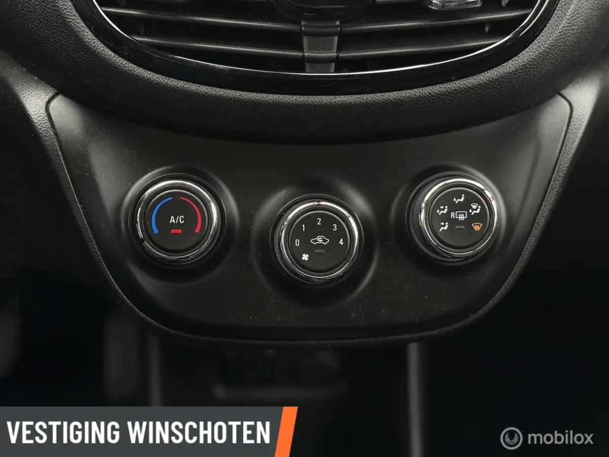 1.0 Online Edition Automaat | Airco | PDC Achter | Apple Carplay/Android Auto | Priv