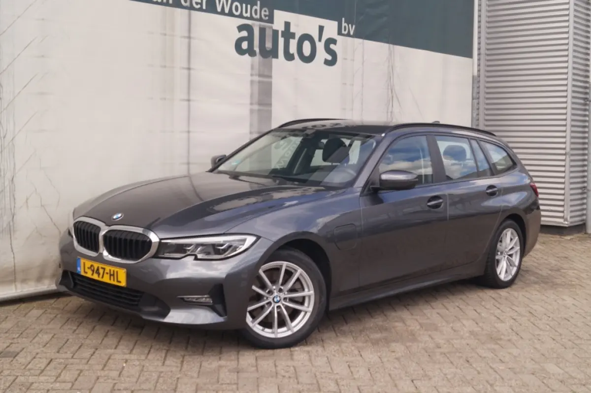 320e PHEV Business Edition Plus -LEER-ECC-NAVI-