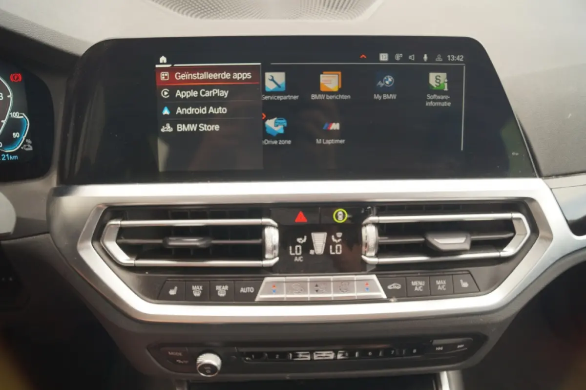 320e PHEV Business Edition Plus -LEER-ECC-NAVI-