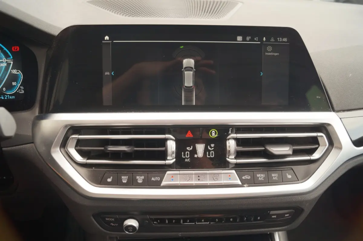 320e PHEV Business Edition Plus -LEER-ECC-NAVI-
